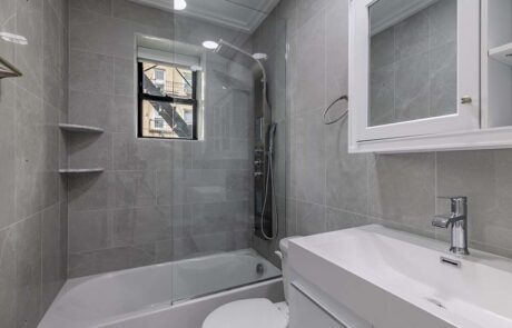 22-fleet-st-jersey-city-nj-1br-1ba—415sf—bathroom 22 Fleet bathroom