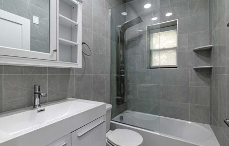22-fleet-st-jersey-city-nj-studio—367sf—bathroom